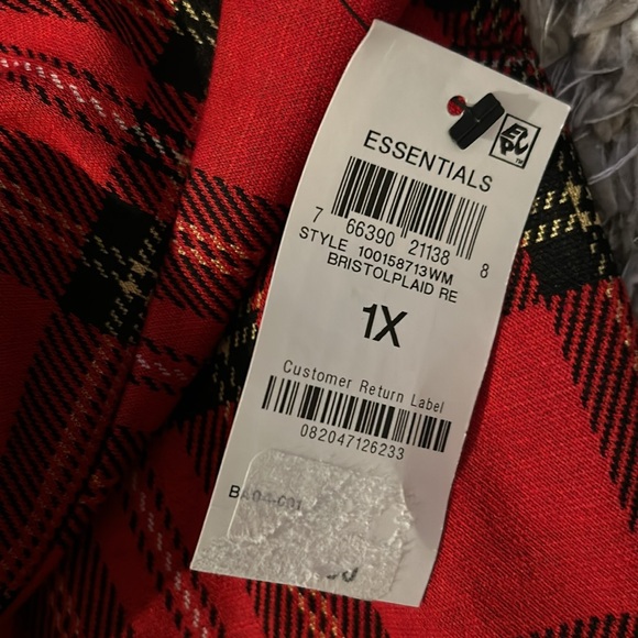 Women’s bar three holiday pants, leggings size 3x red black and white plaid new - Picture 3 of 3